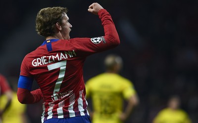 熊猫体育独家-亚马尔又进远距离吊射